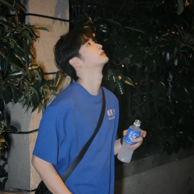 Lo·📸