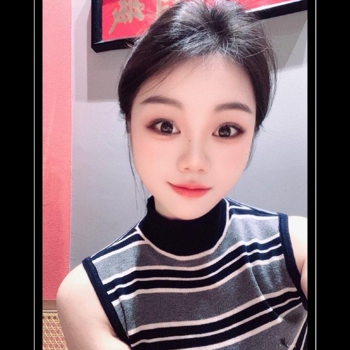 华彩坊兴时尚衣铺