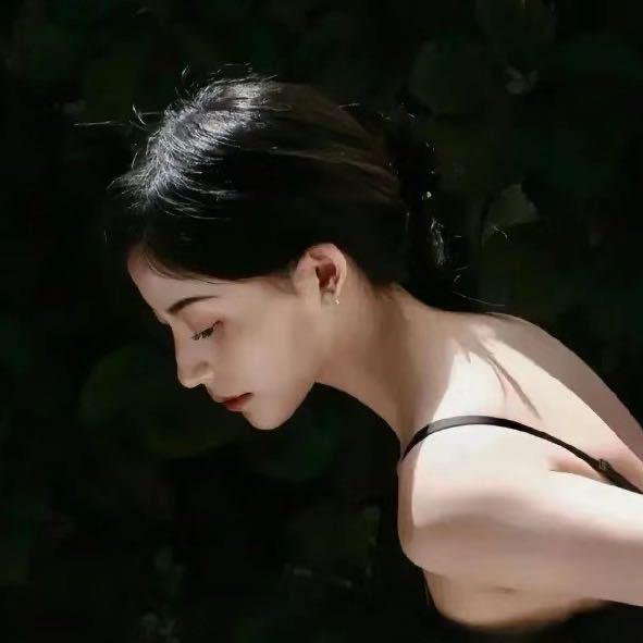 周JIE