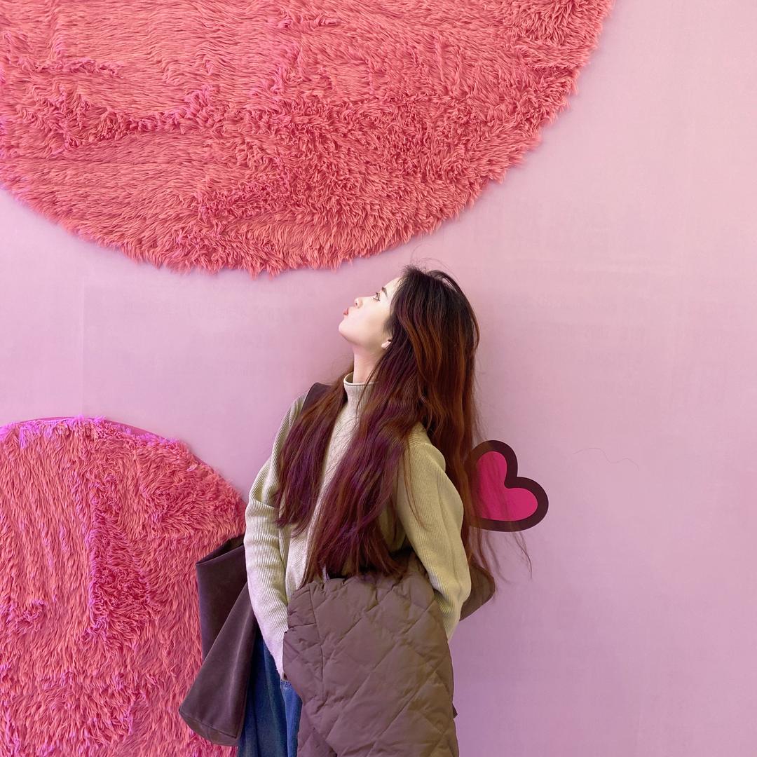 小毛驢在修邊角