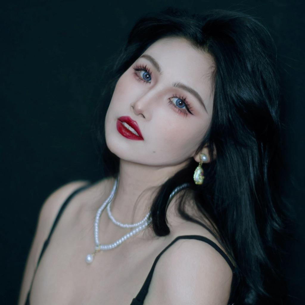 郑州化妆师金金（约妆版）