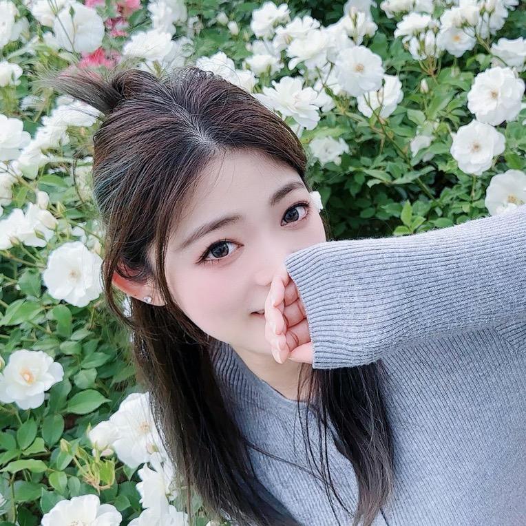 琪琪❤️🧡💛💚💙💜🩶🤍🤎