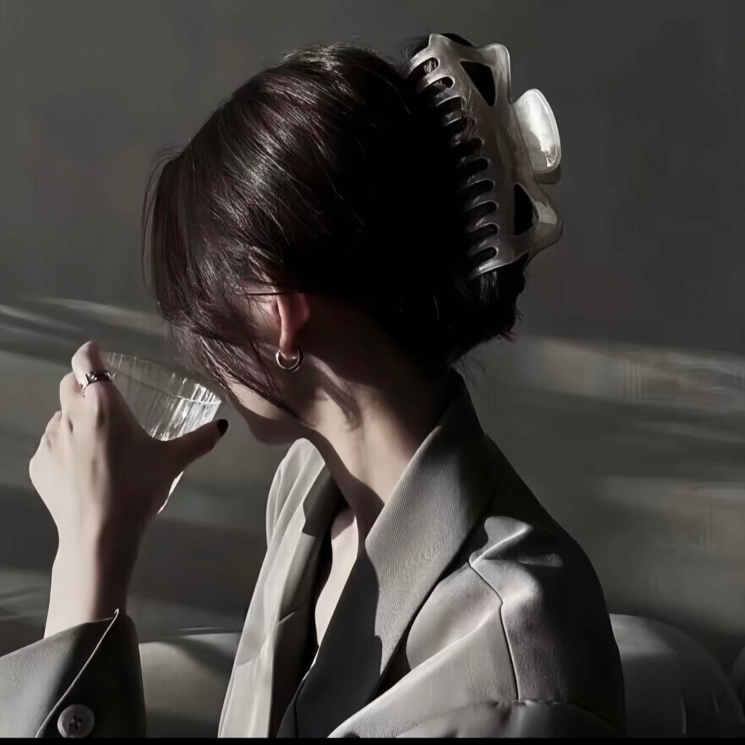 白໊ꫛ芷ഒᩚ࿐