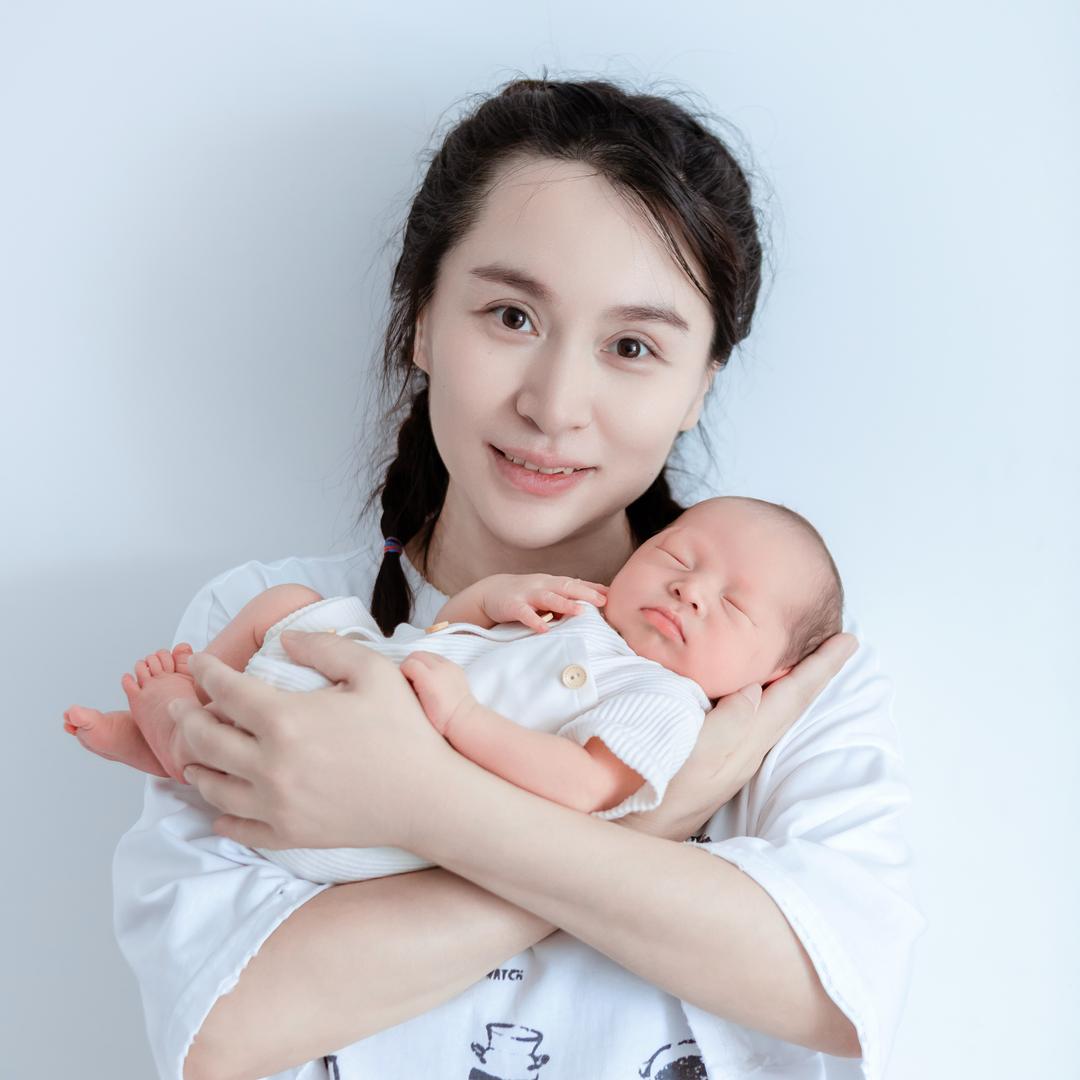 福霖的恋爱脑妈妈💋