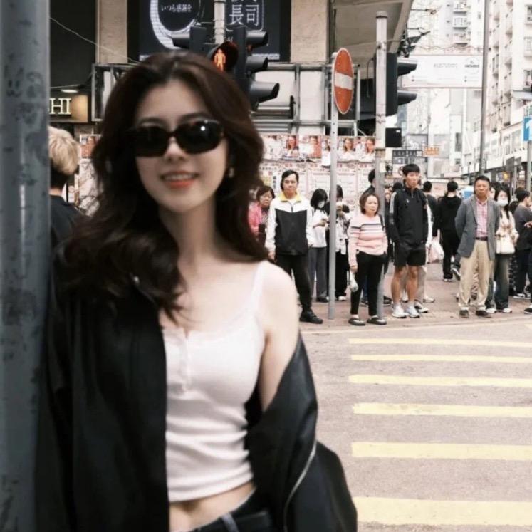 月月大牌清仓
