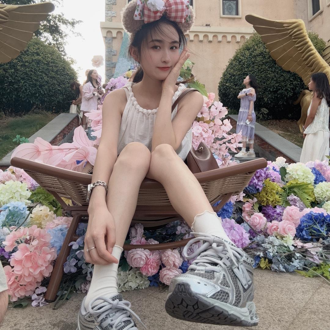 一只长颈卢🦌