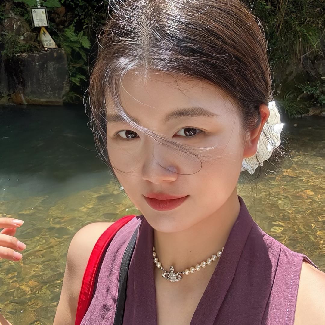 姜周周