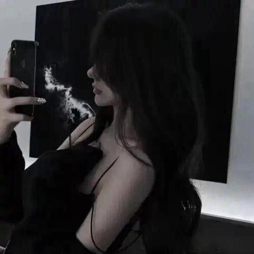 小小雪儿吖🎊