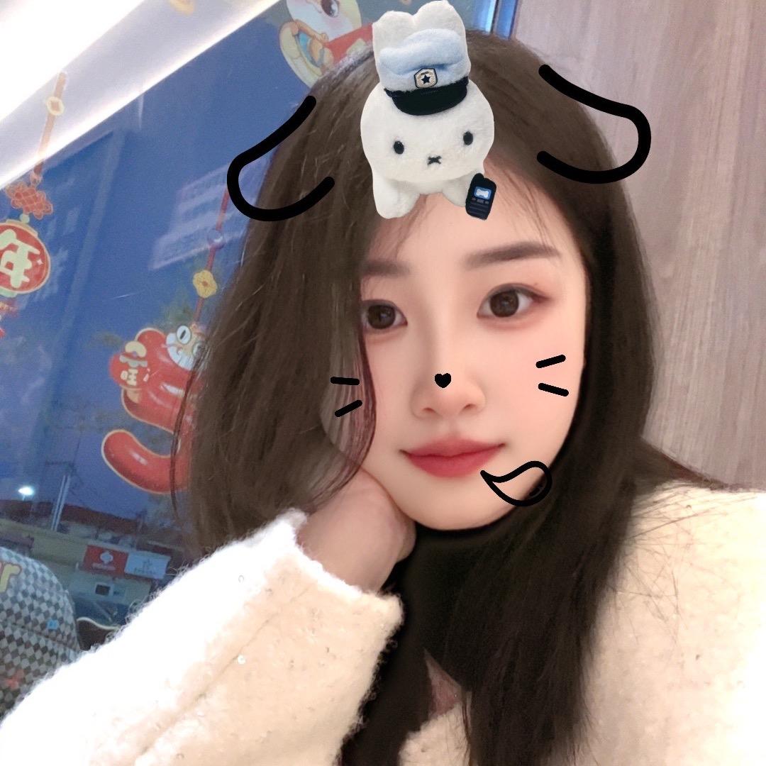 爱笑的小颖