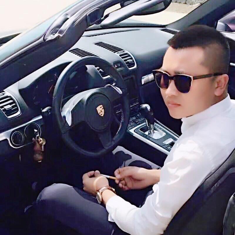 Mr.Liu