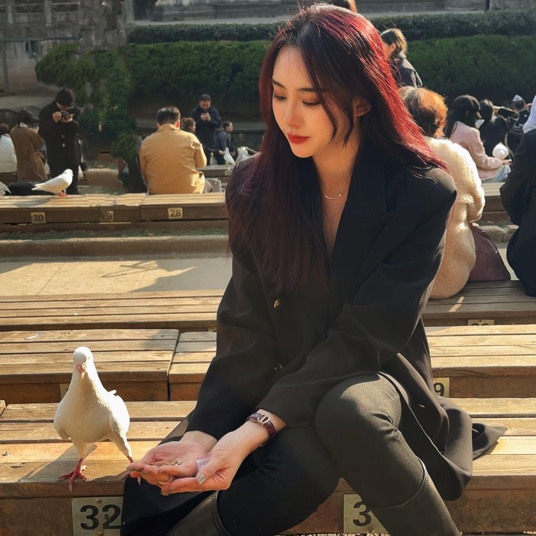 爱玩安琪拉🐰
