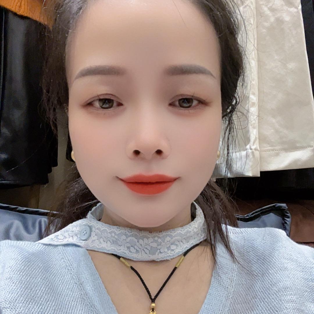 信丰桃里试衣间