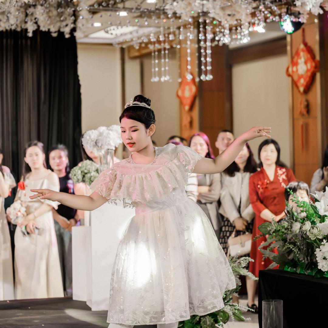 口口 Na