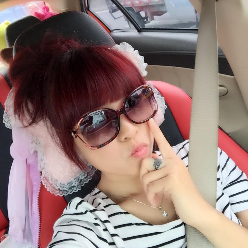 @容儿