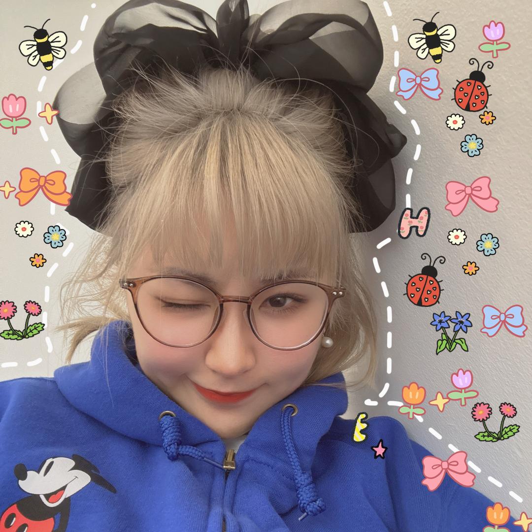 朱毛毛爱狗狗