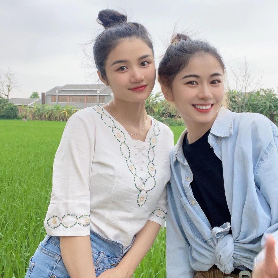 小玲  请关注宁波小洛熙