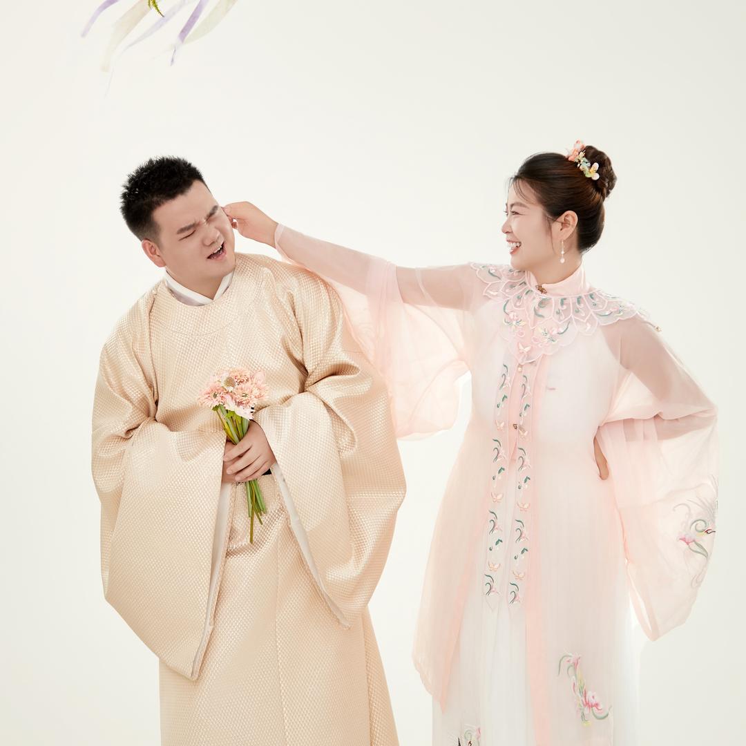 徐大嘴和王小目