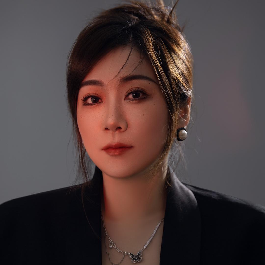 营口鲅鱼圈罗马风情婚纱摄影～侯杰