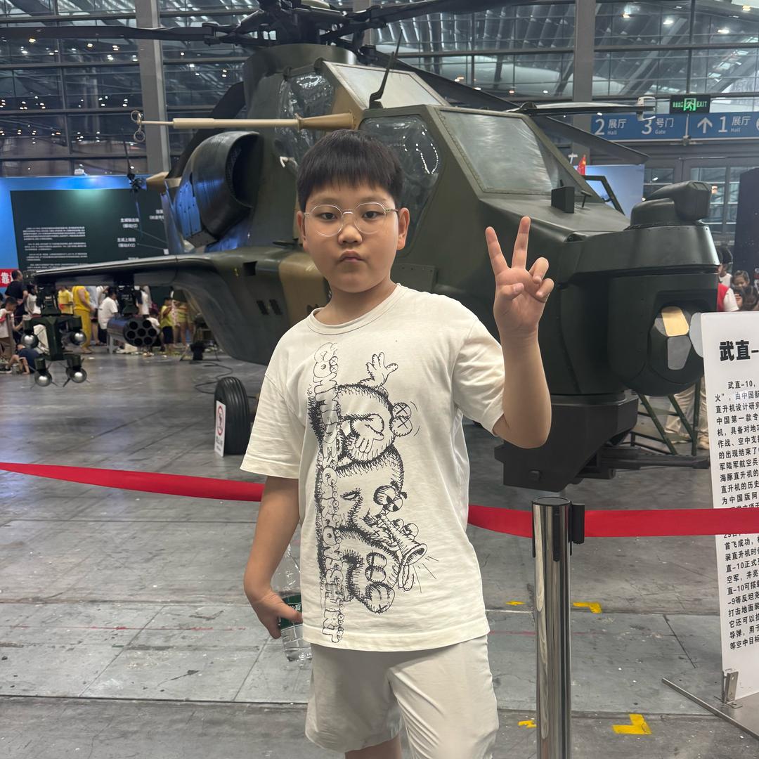 深圳潮汕抢鲜牛肉火锅 姚东升