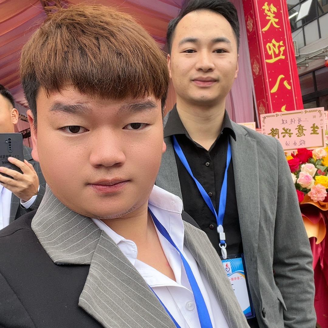 宝  不哭