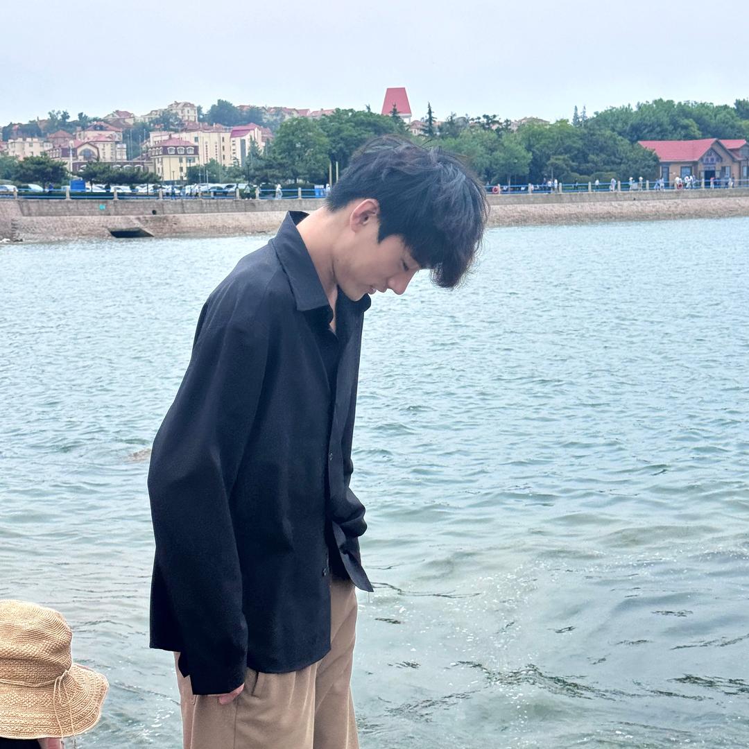 顾海天.