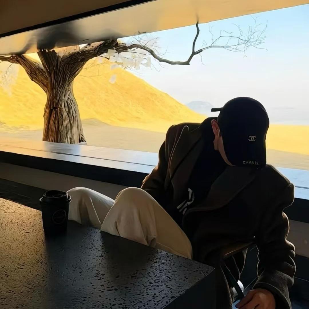 梨涡远点🍐