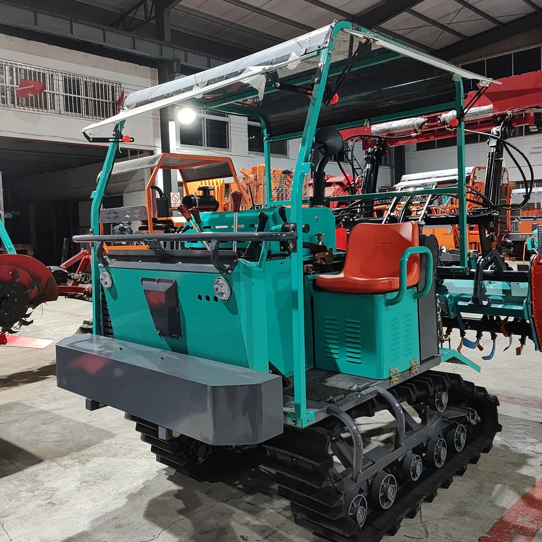 宇辰国四履带旋耕机