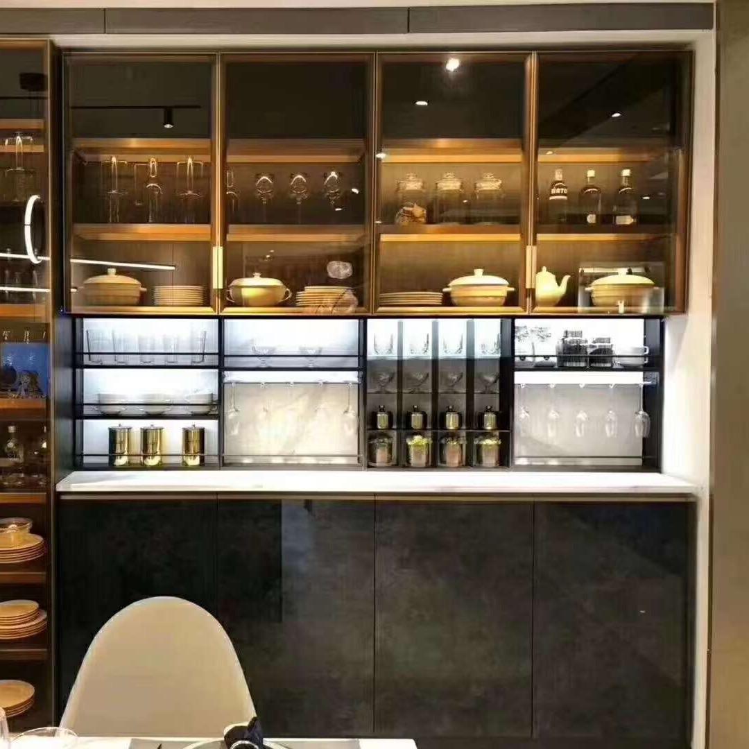 太原市尖草坪区辉派门窗经销部