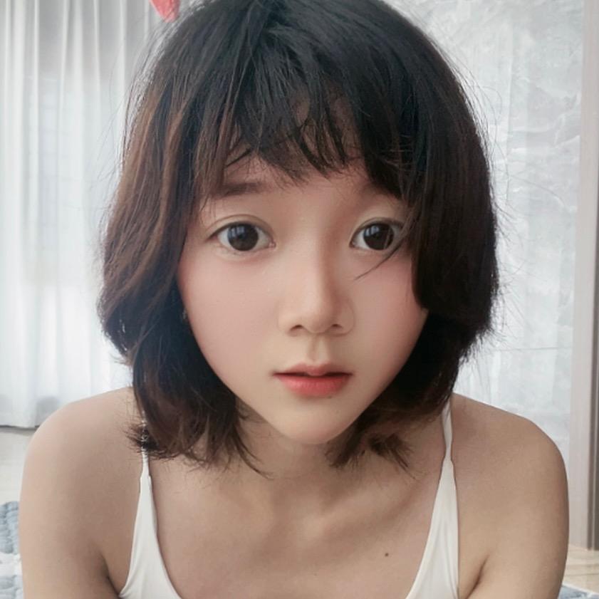 黄宝儿