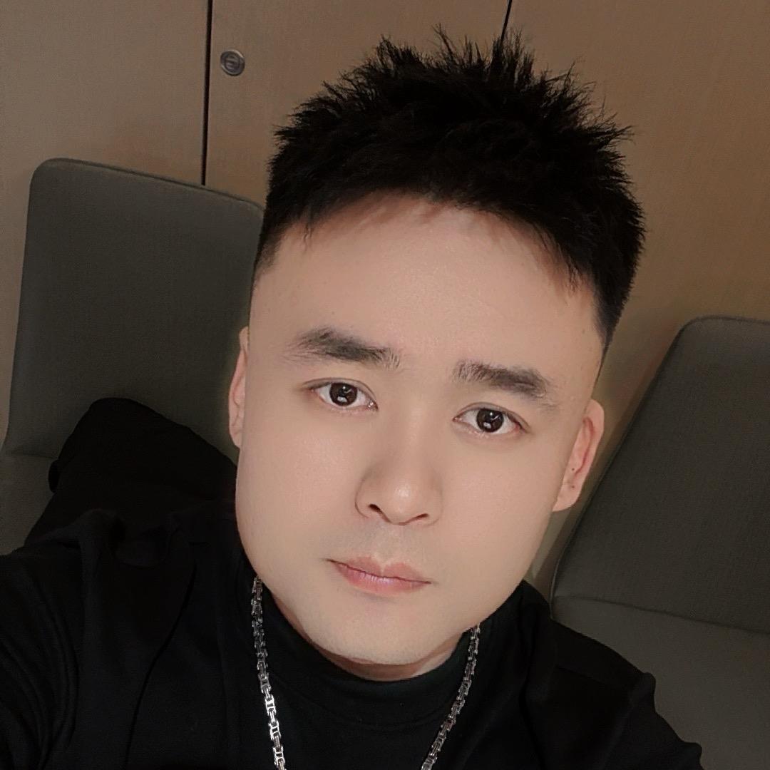 六娃(嘿嘿嘿)