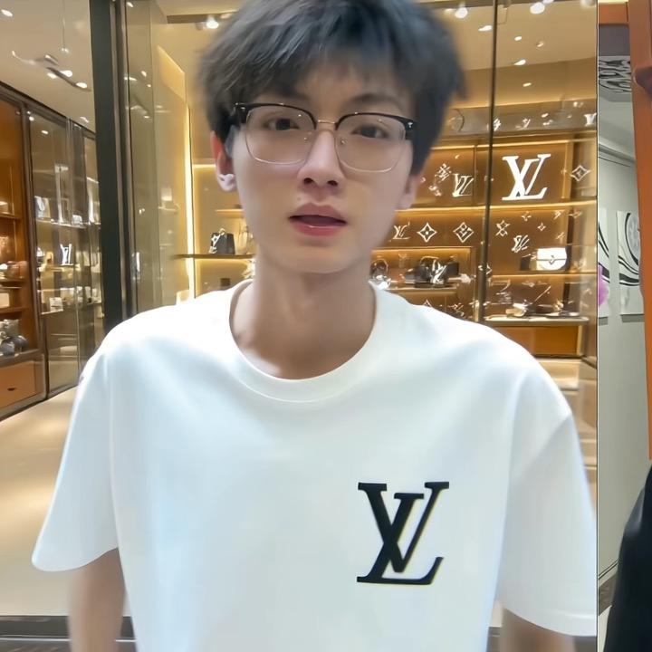 航神(鸽子的主人)