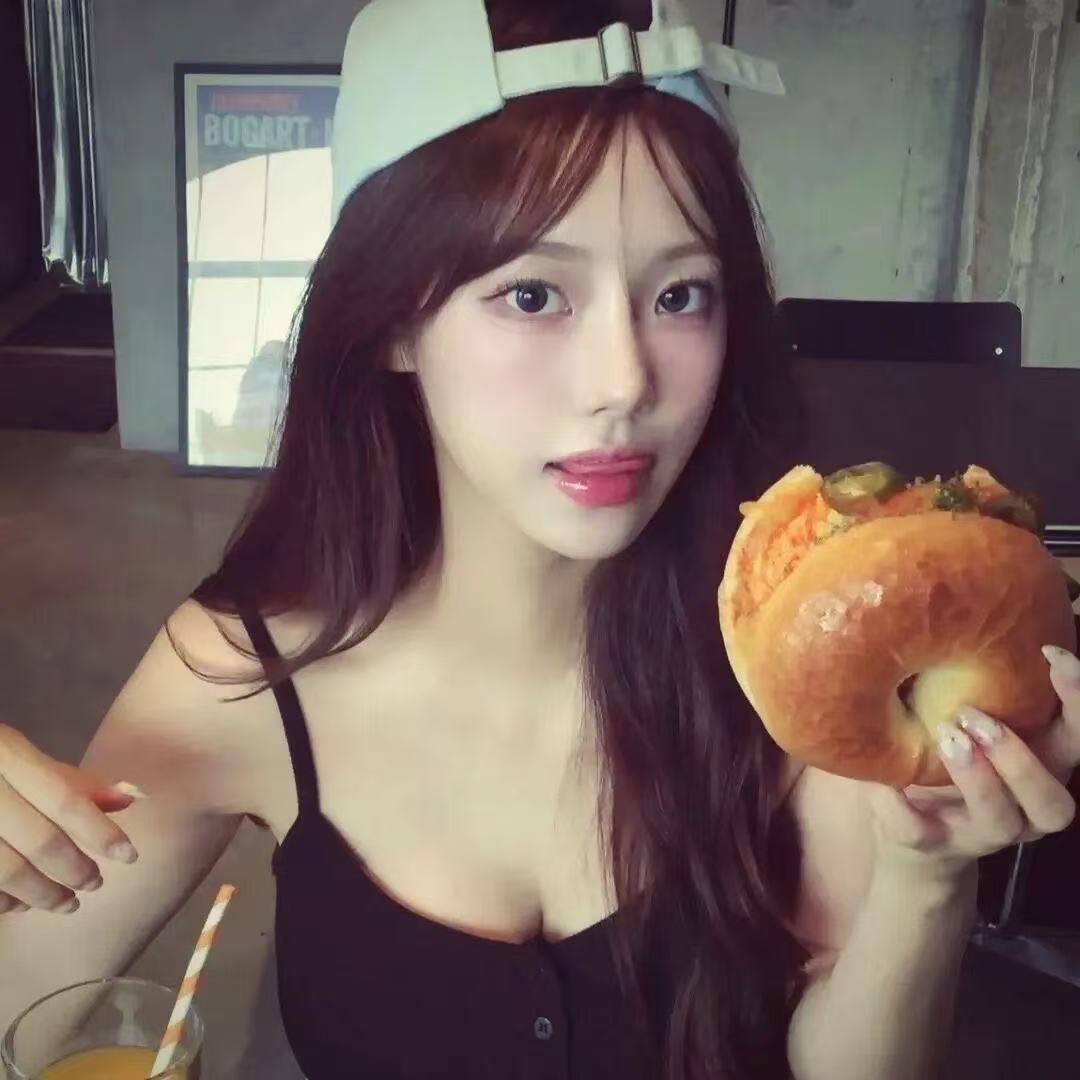 小小坨^