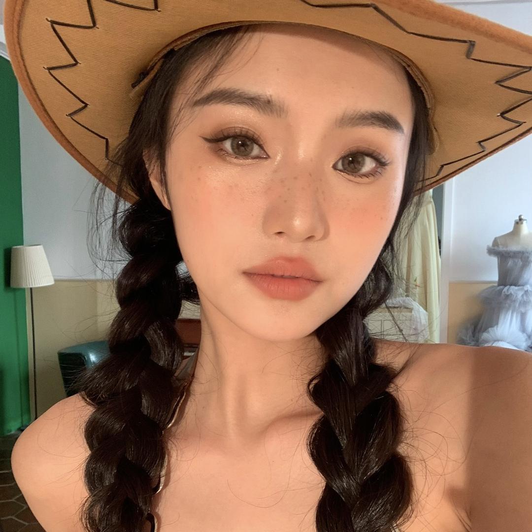 猪妹女士_