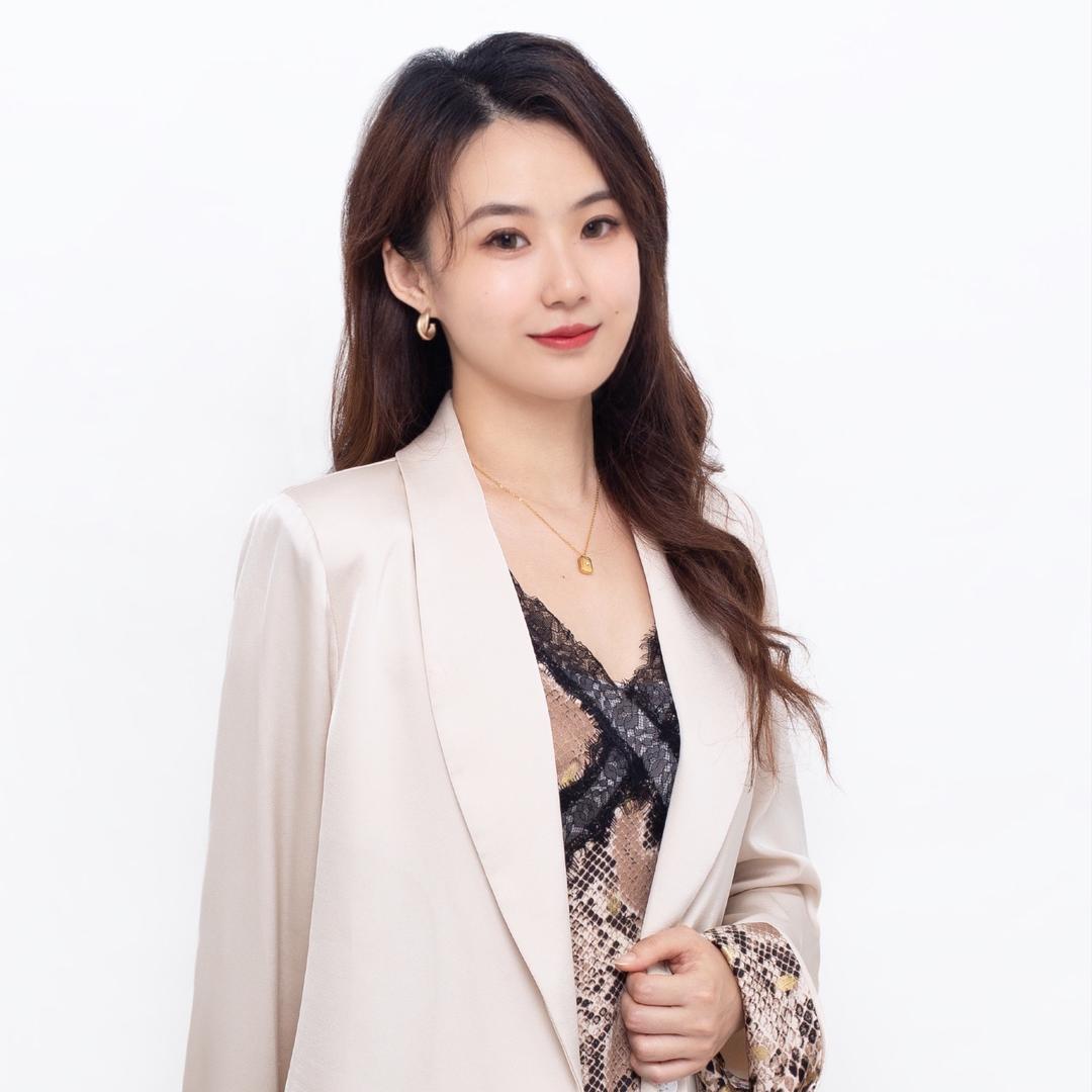 育婴师Luna