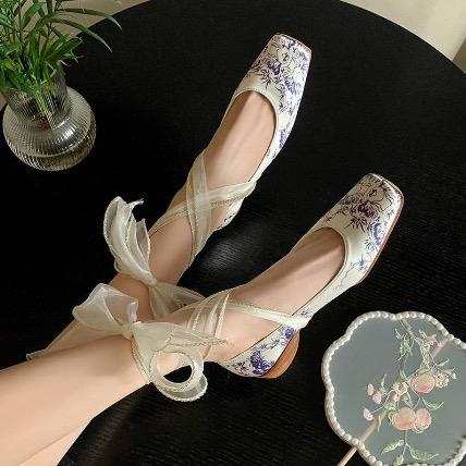 轻奢高定鞋包服饰