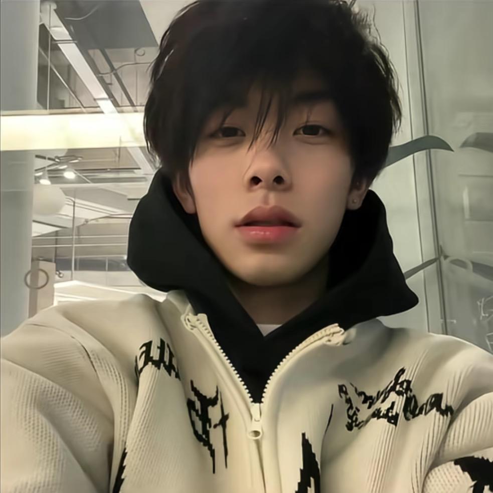 白告皓.