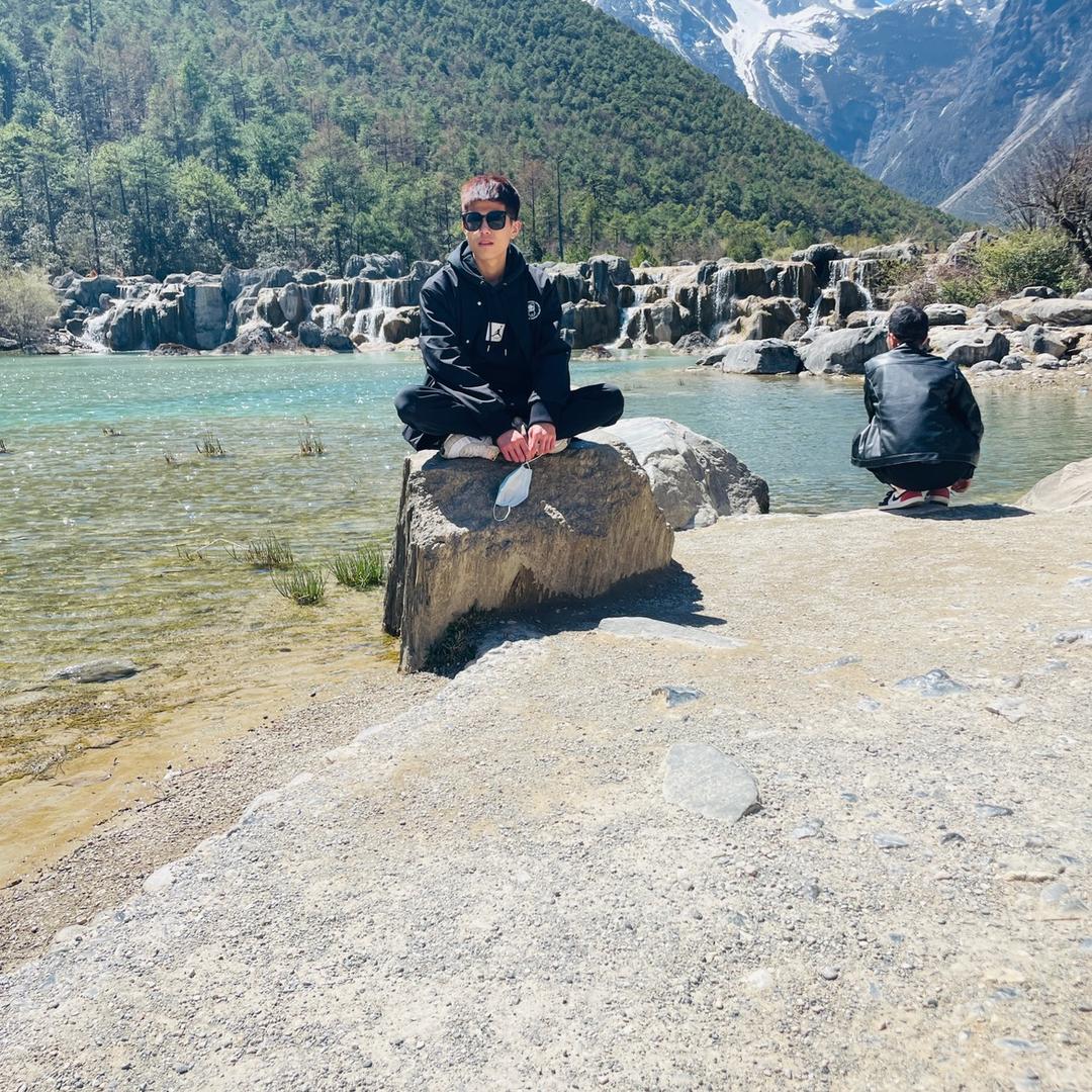 保定零度发型设计师佳一