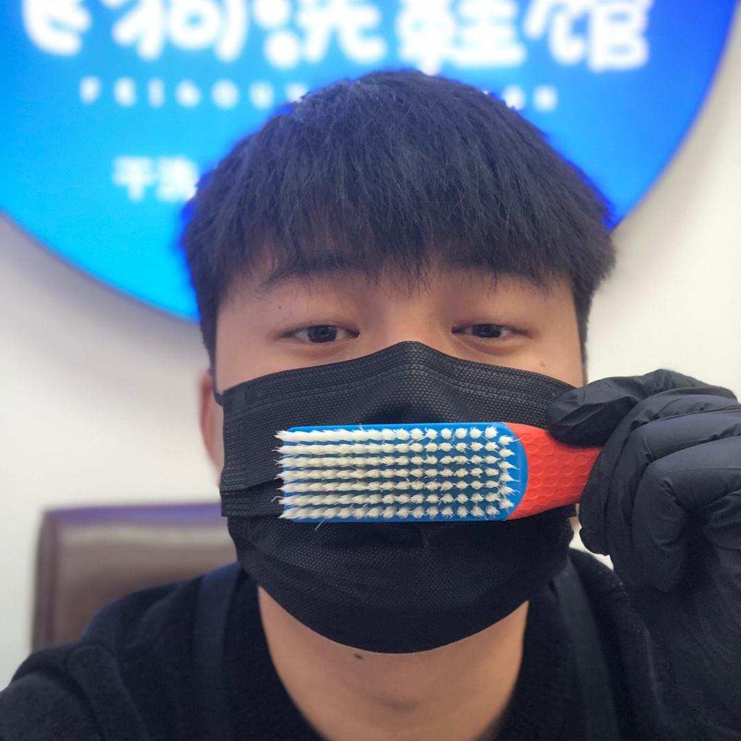 飞狗洗鞋日记