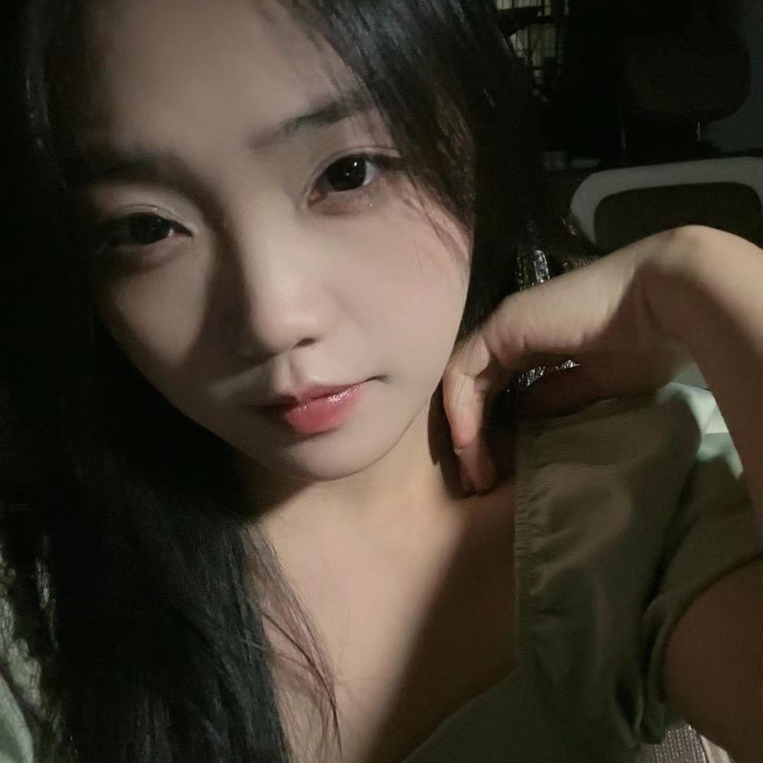 肥肥的学姐