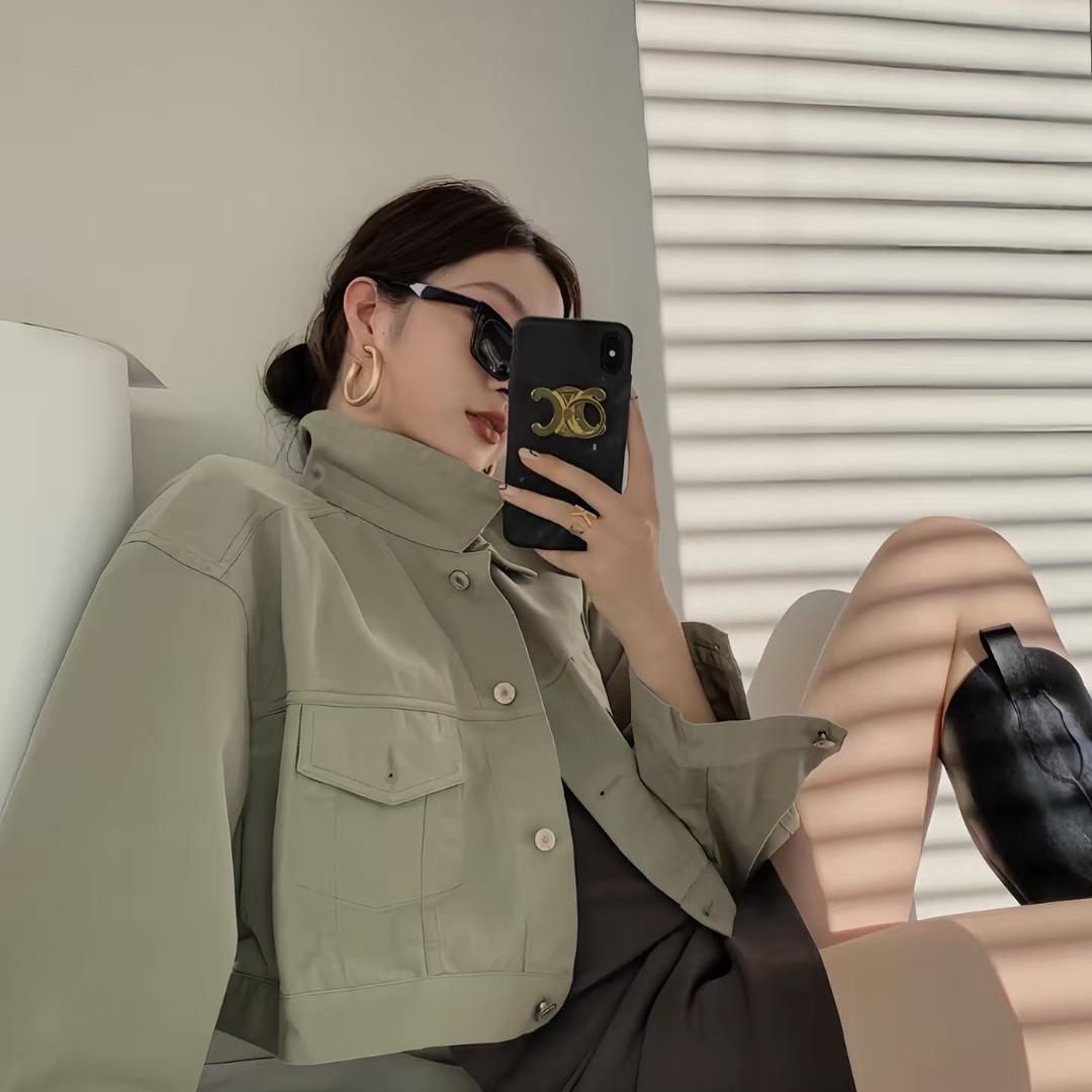 五向宇机械服装工厂店