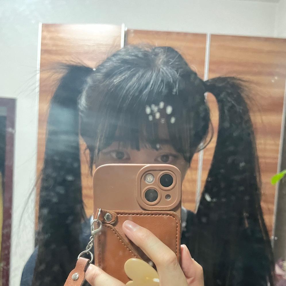 ꒰ঌ莞莞໒꒱.⋆