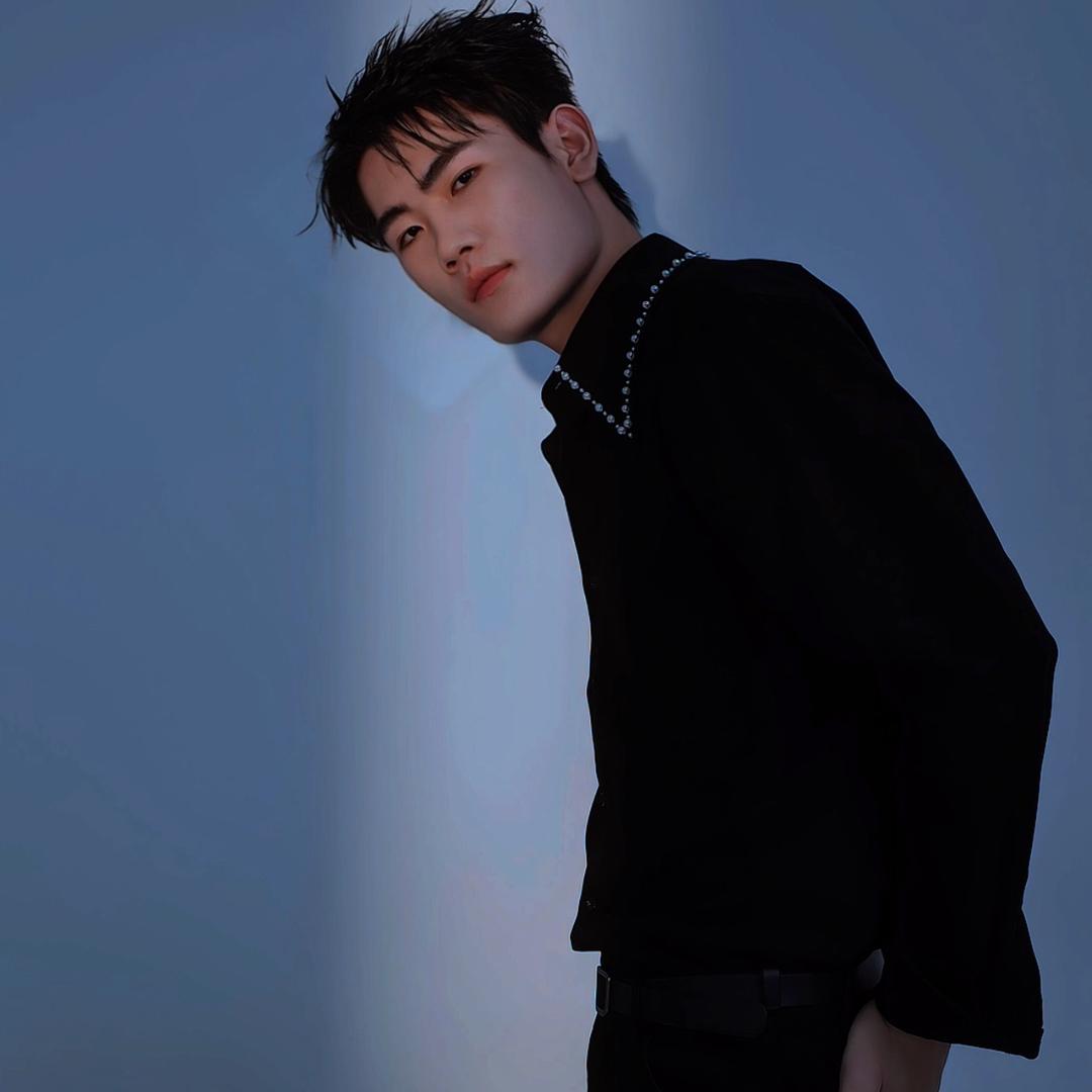 厦门梓秋减龄发型设计