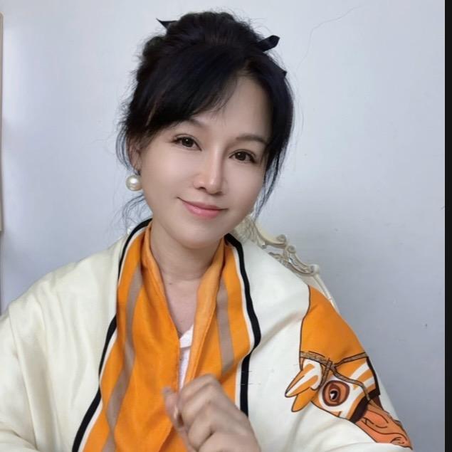 苏俐旖8268