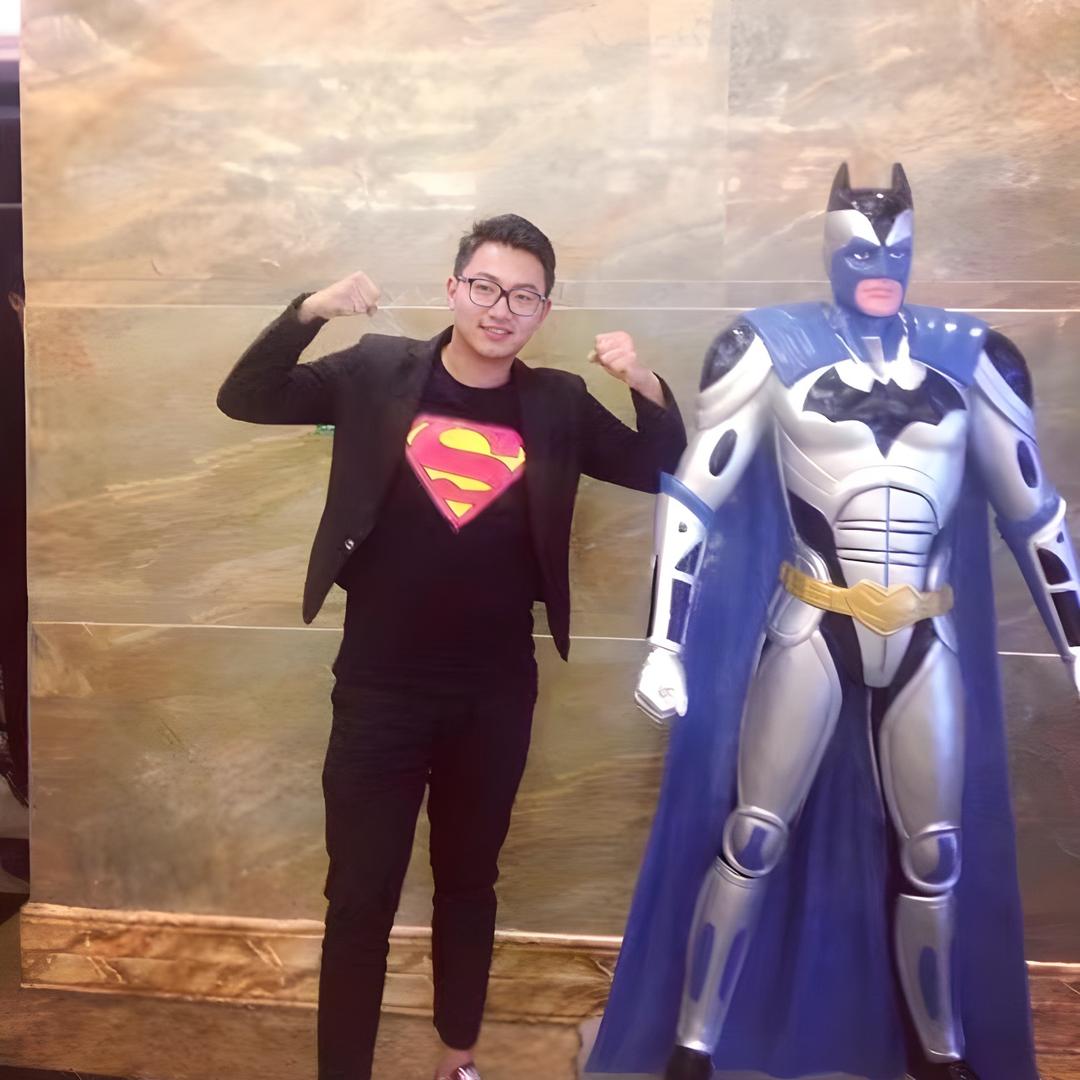 🌞👦Mic.周小鹏