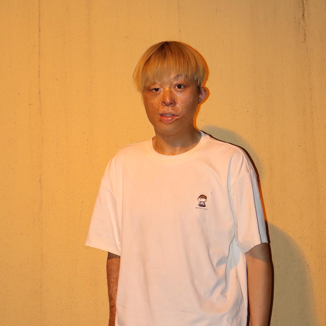 小硕.