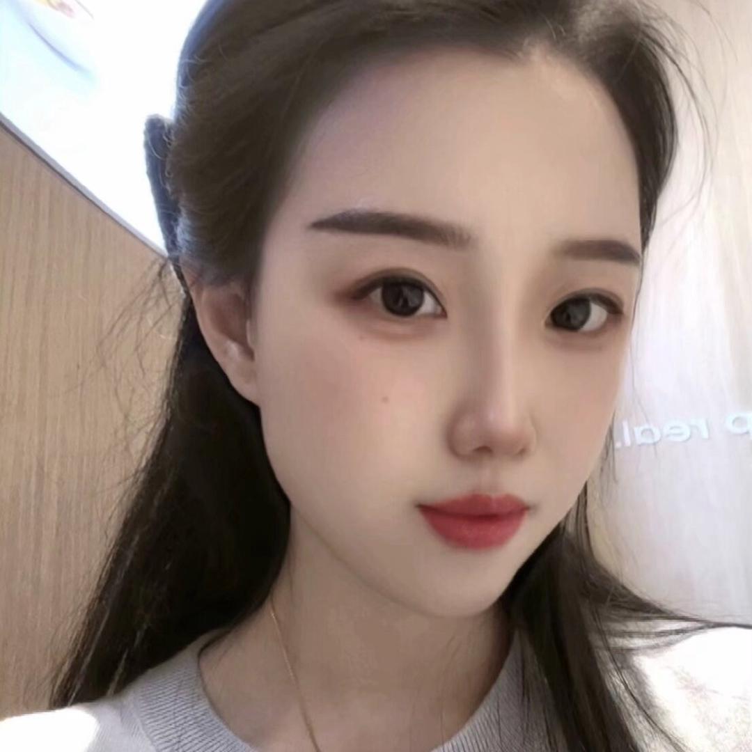 美多多潮妆