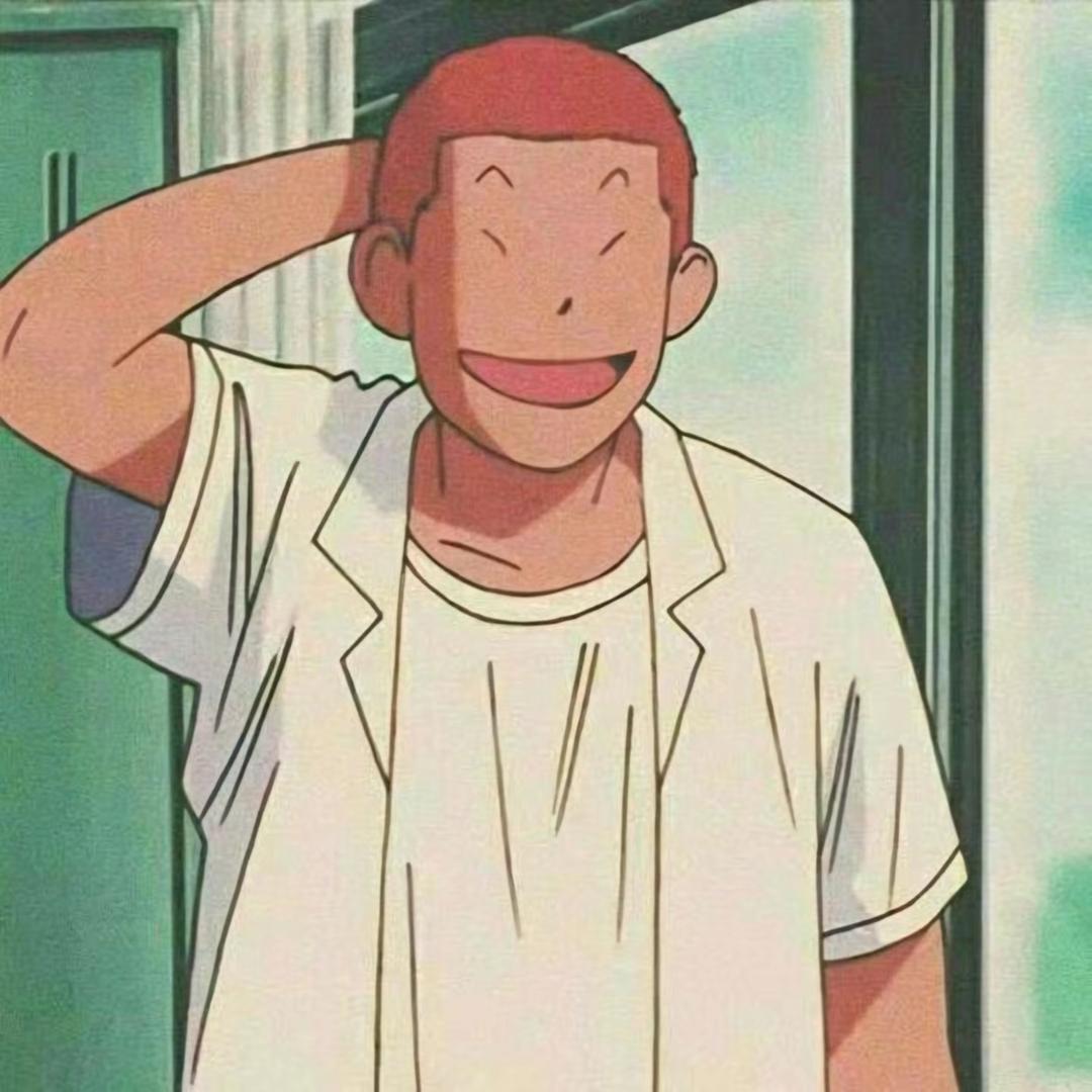 巷子里的蓝胖子