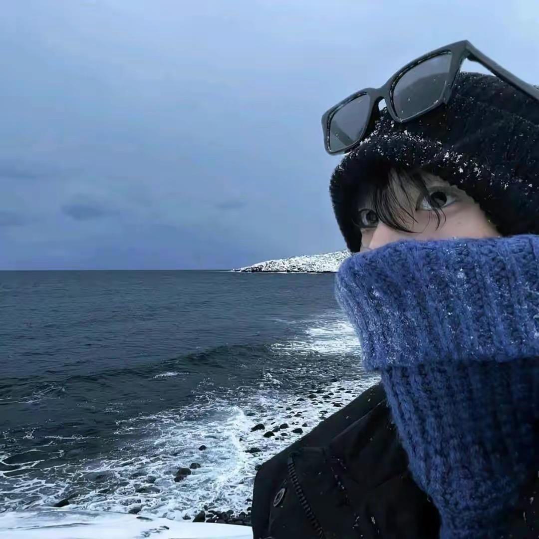 多喝热水哦-.