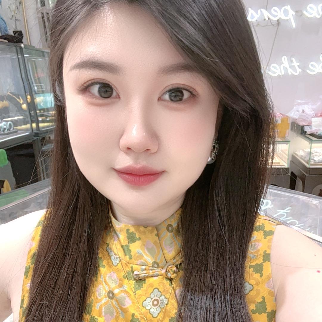 呛口小辣椒👙💄💅