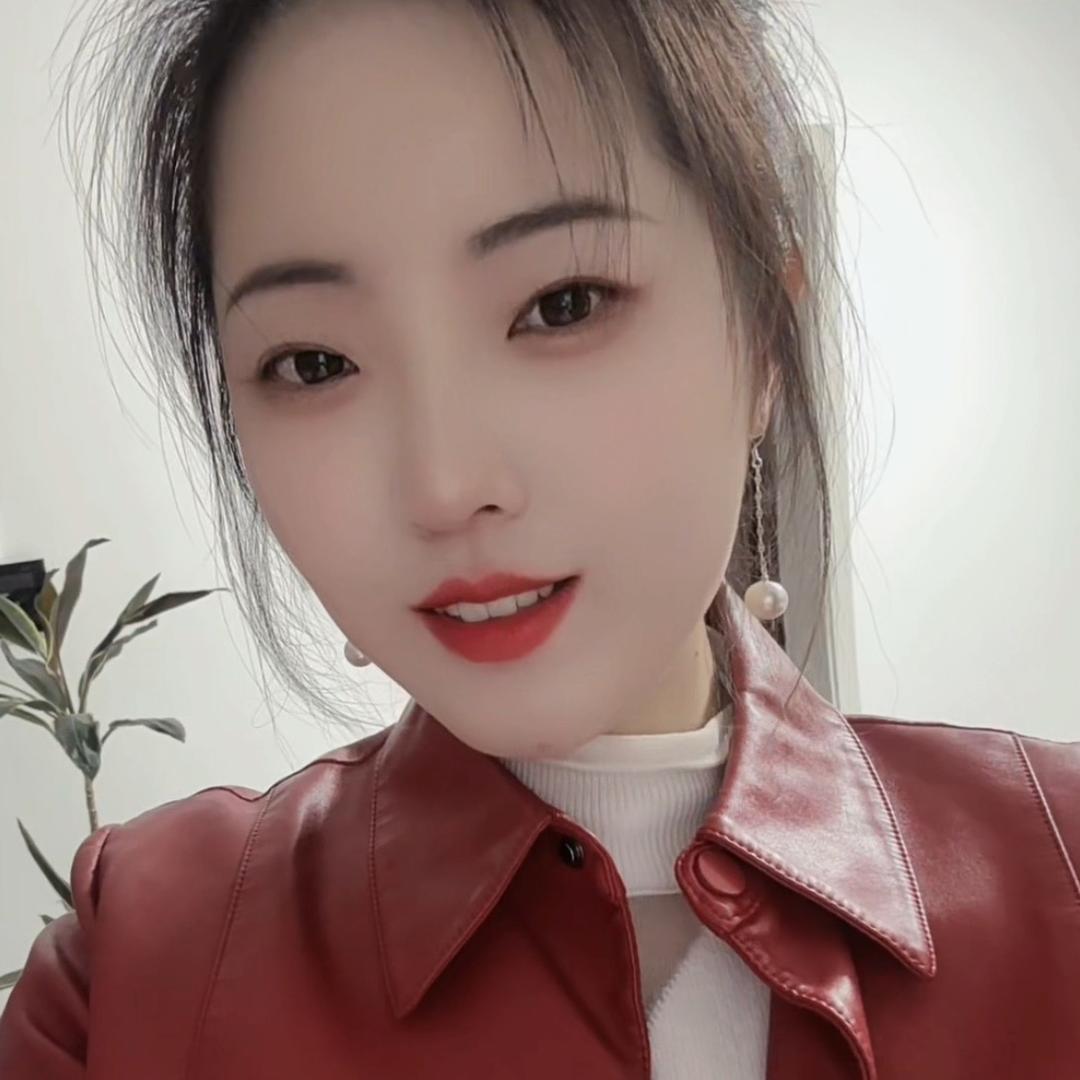 小曼